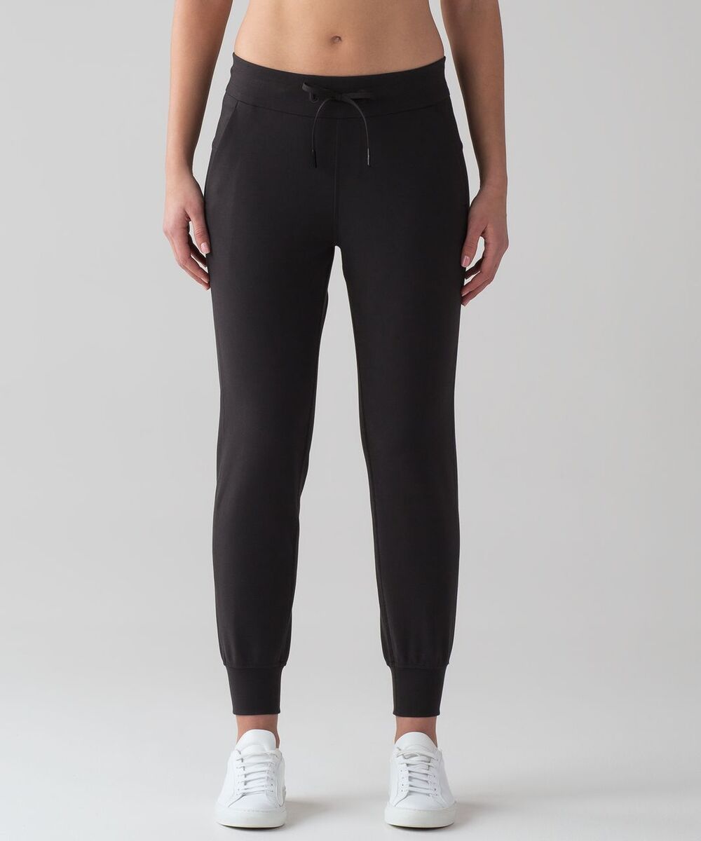 [Lululemon] Black On Track Jogger Pants Full Length High Rise Comfortable Sz 10